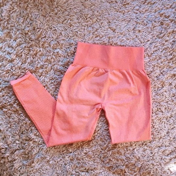 2pc Orange Vital Seamless Set (leggings + long sleeve crop top) - Picture 2 of 4